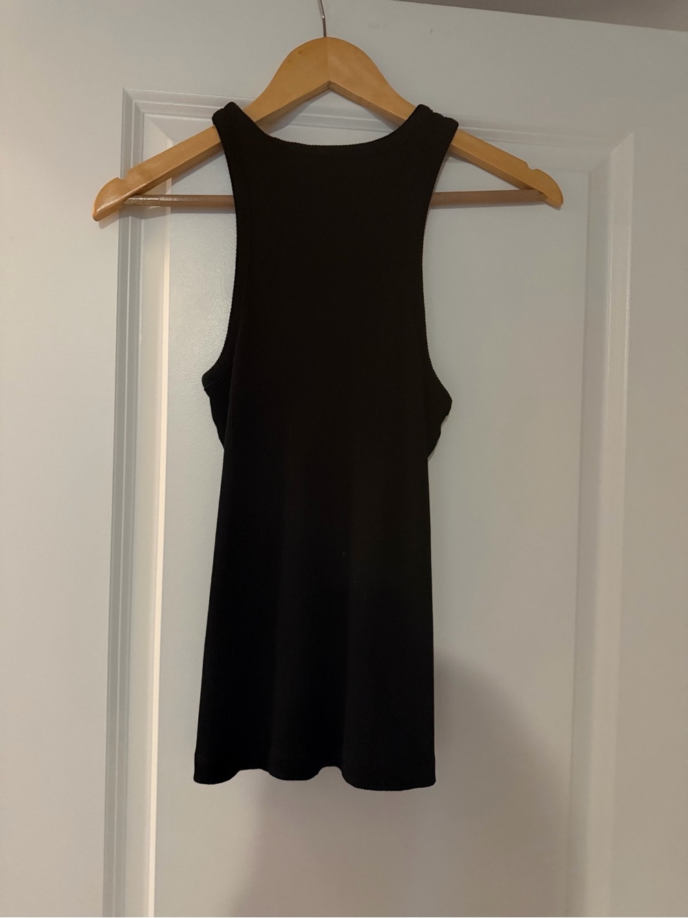 Agolde Black Ribbed Racerback Tank - Picture 3 of 3